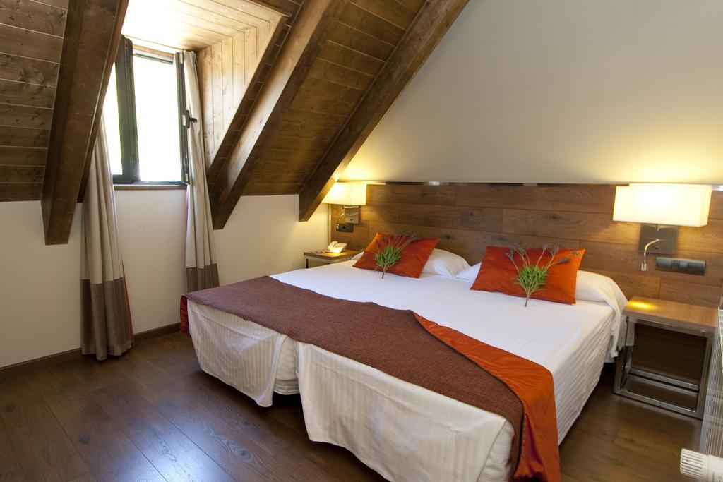 Nubahotel Vielha Pokoj fotografie