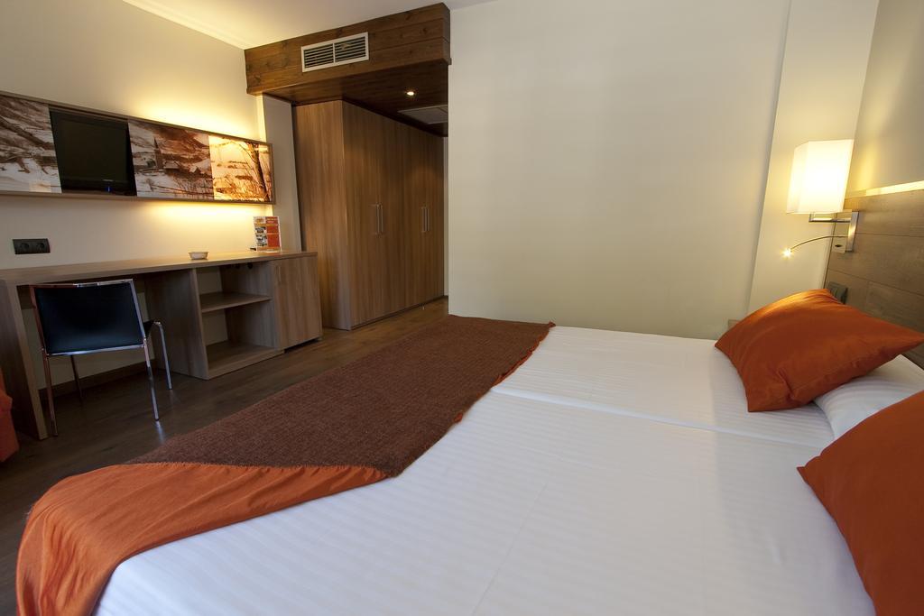 Nubahotel Vielha Pokoj fotografie