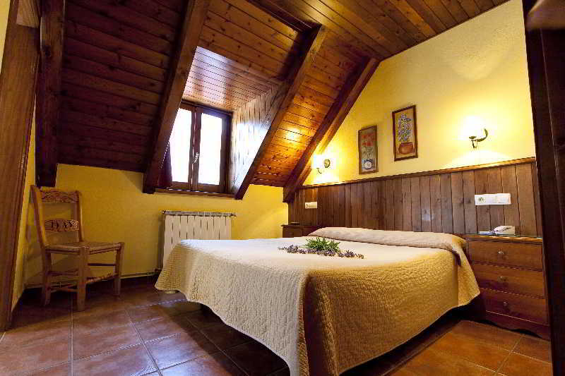 Nubahotel Vielha Exteriér fotografie