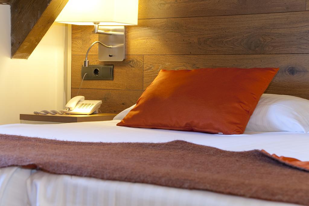 Nubahotel Vielha Exteriér fotografie